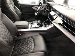 AUDI SQ7 4.0 V8 TFSI quattro tiptronic B&O HUD Matrix