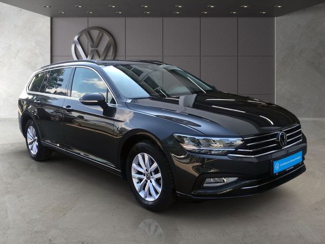 VW Passat Variant Business 2.0 TDI AHK**0,99% FIN**