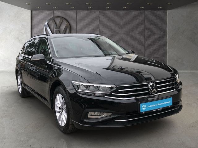 VW Passat Variant 1.5 TSI Business DSG**0,99% FIN**