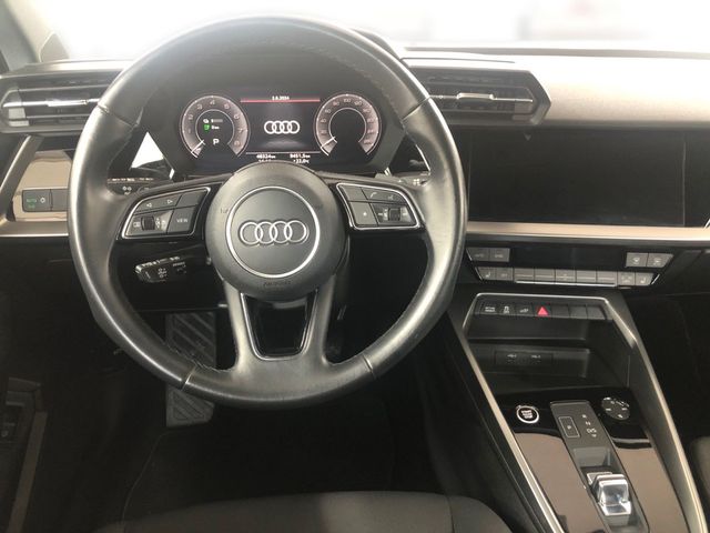 AUDI A3 Sportback 40 1.4 TFSIe basis S tronic