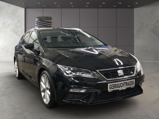 SEAT Leon ST 1.5 TSI FR Black Matt DSG*NAVI*AHK*UVM*