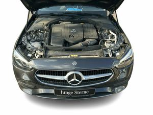 MERCEDES-BENZ C 180 T-Modell SpurW KAM PDC SpurH Navi AUT AHK