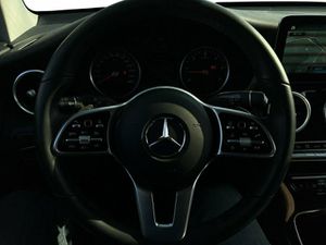 MERCEDES-BENZ GLC 300 de 4M Night SpurH SpurW KAM PDC Navi LM