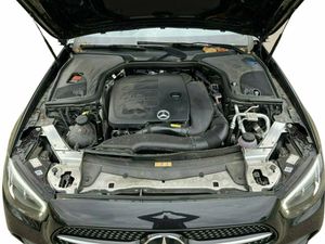 MERCEDES-BENZ E 200 T-Modell AMG SpurW LM KAM PDC Navi SD AUT