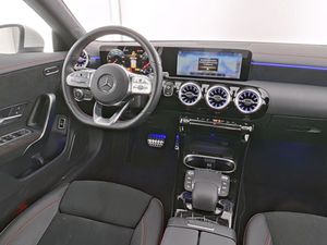 MERCEDES-BENZ CLA 180 SB AMG ParkAss. Leder S-Sitz SpurH Navi