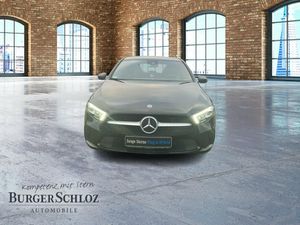 MERCEDES-BENZ A 250 e Style ParkAss. KAM SpurH Navi AUT LED