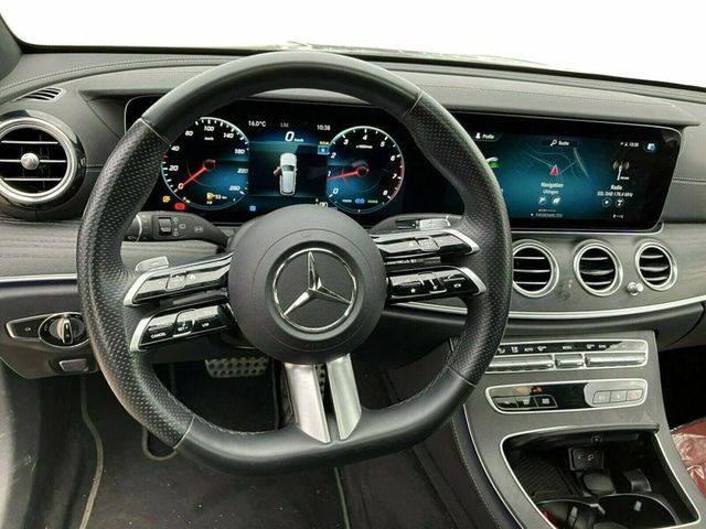 MERCEDES-BENZ E 200 T-Modell AMG SpurW LM KAM PDC Navi SD AUT