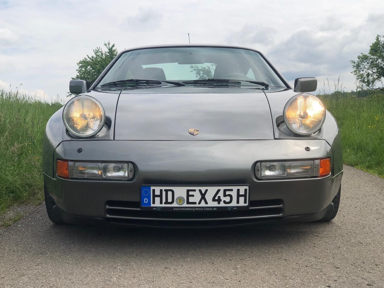 Porsche 928 S 4