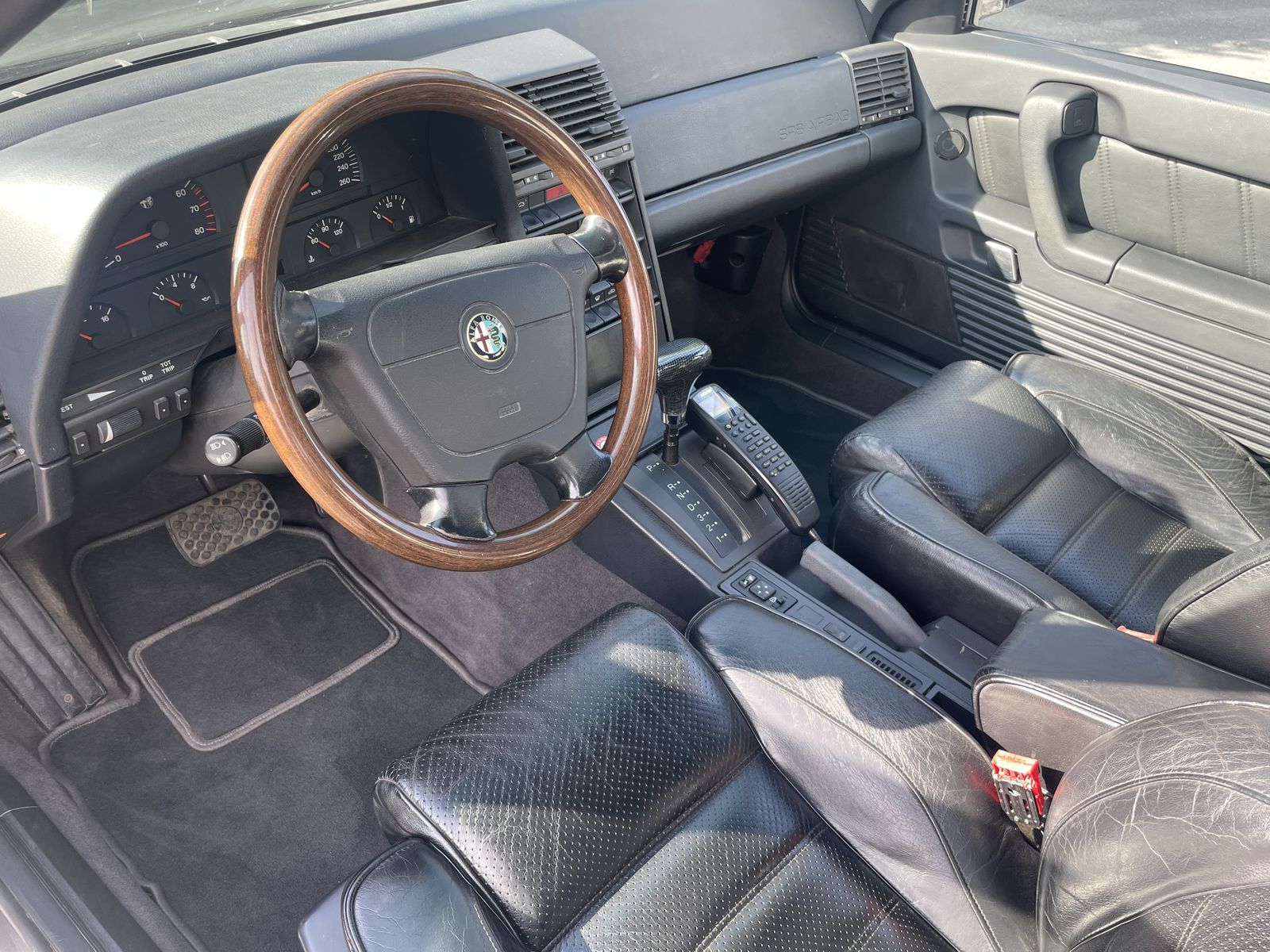 Alfa Romeo 164