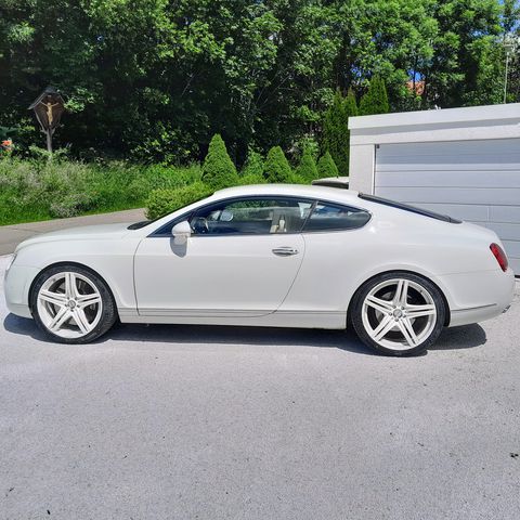 Bentley Continental GT [object Object]