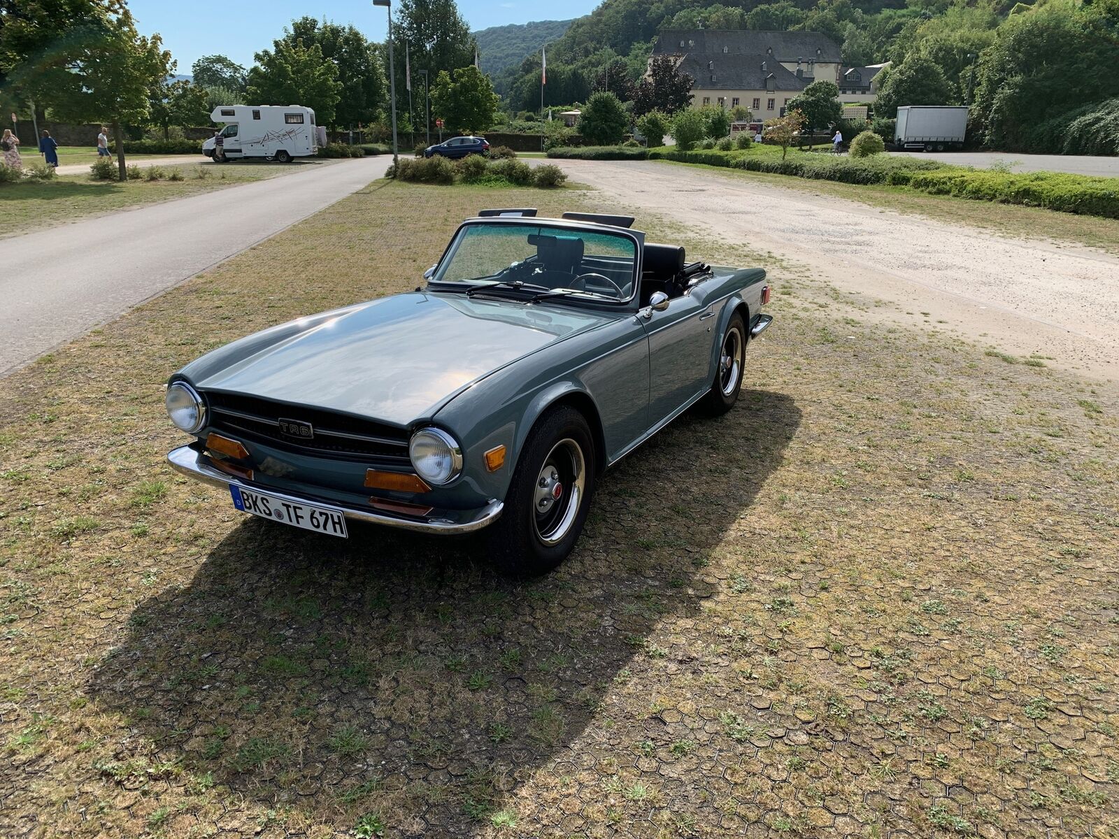 Triumph TR6