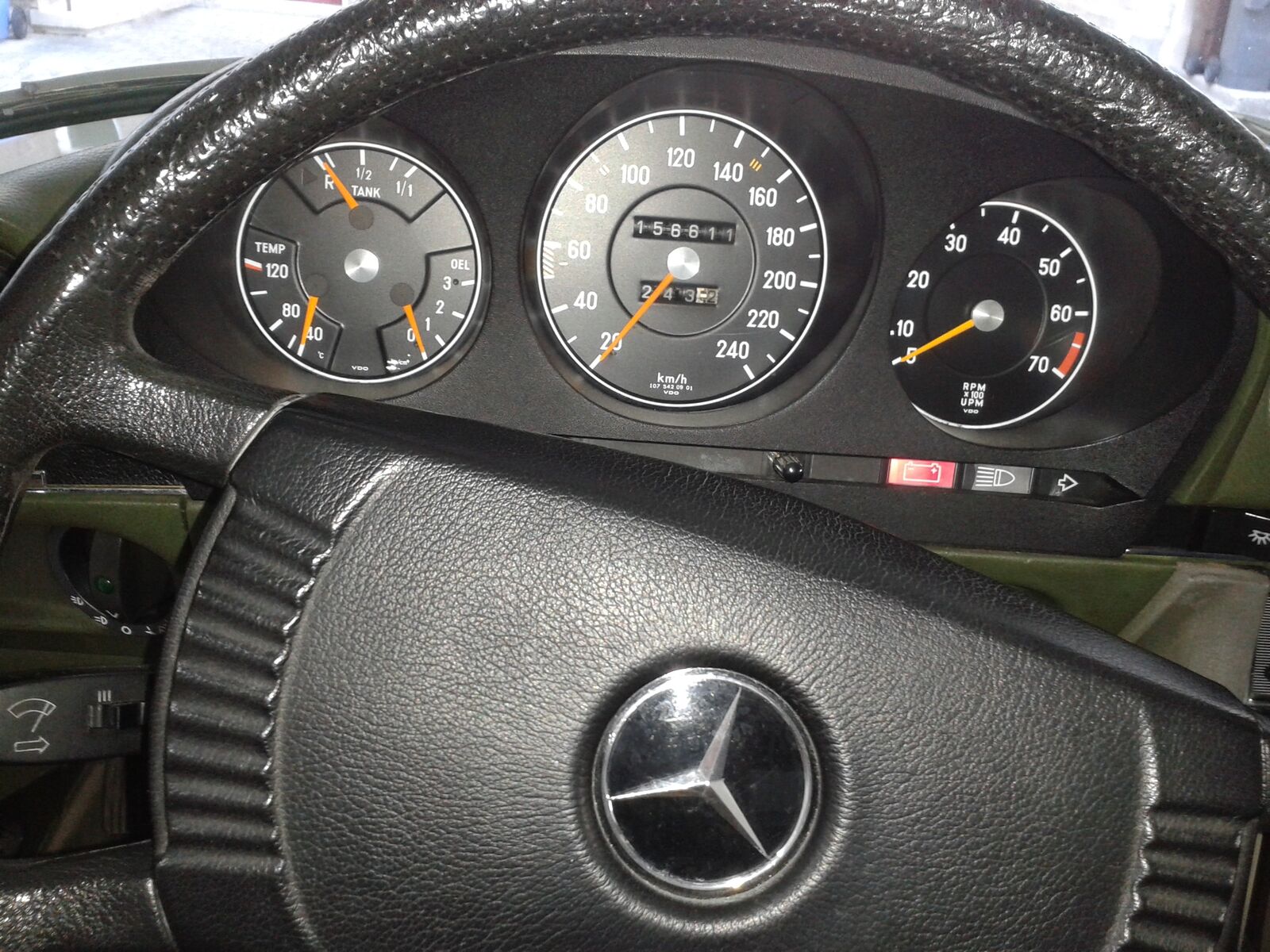 Mercedes-Benz 350 350 SLC