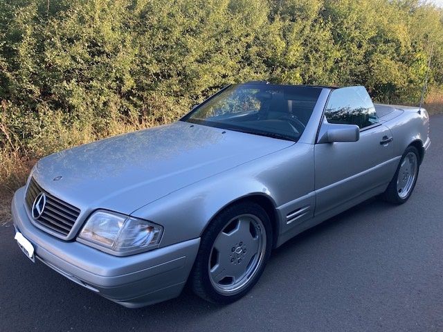 Mercedes-Benz SL 320