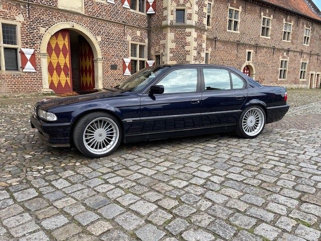 BMW 750