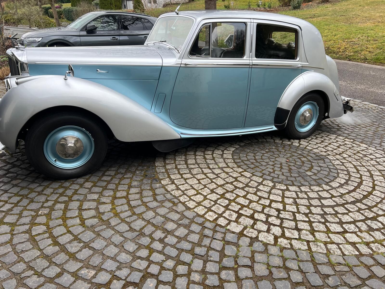 Bentley Sonstige