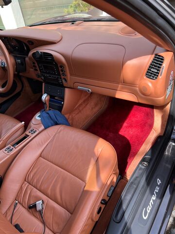 Porsche Carrera 4