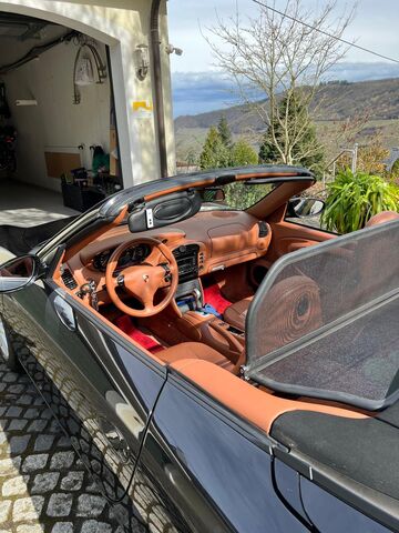Porsche Carrera 4